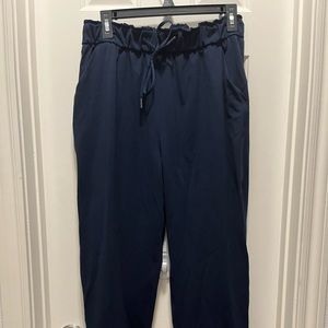 Lululemon stretch high rise pants 7/8 length size 8